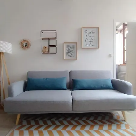 Lejlighed L'Archeveche, A 30M De La Cathedrale, Cosy, 2P *